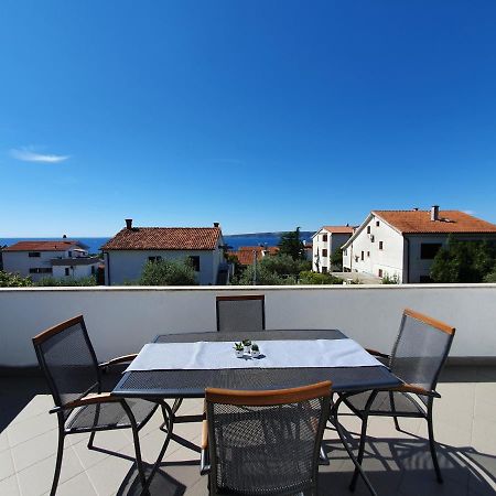 Apartmani Alta Krk Town Buitenkant foto