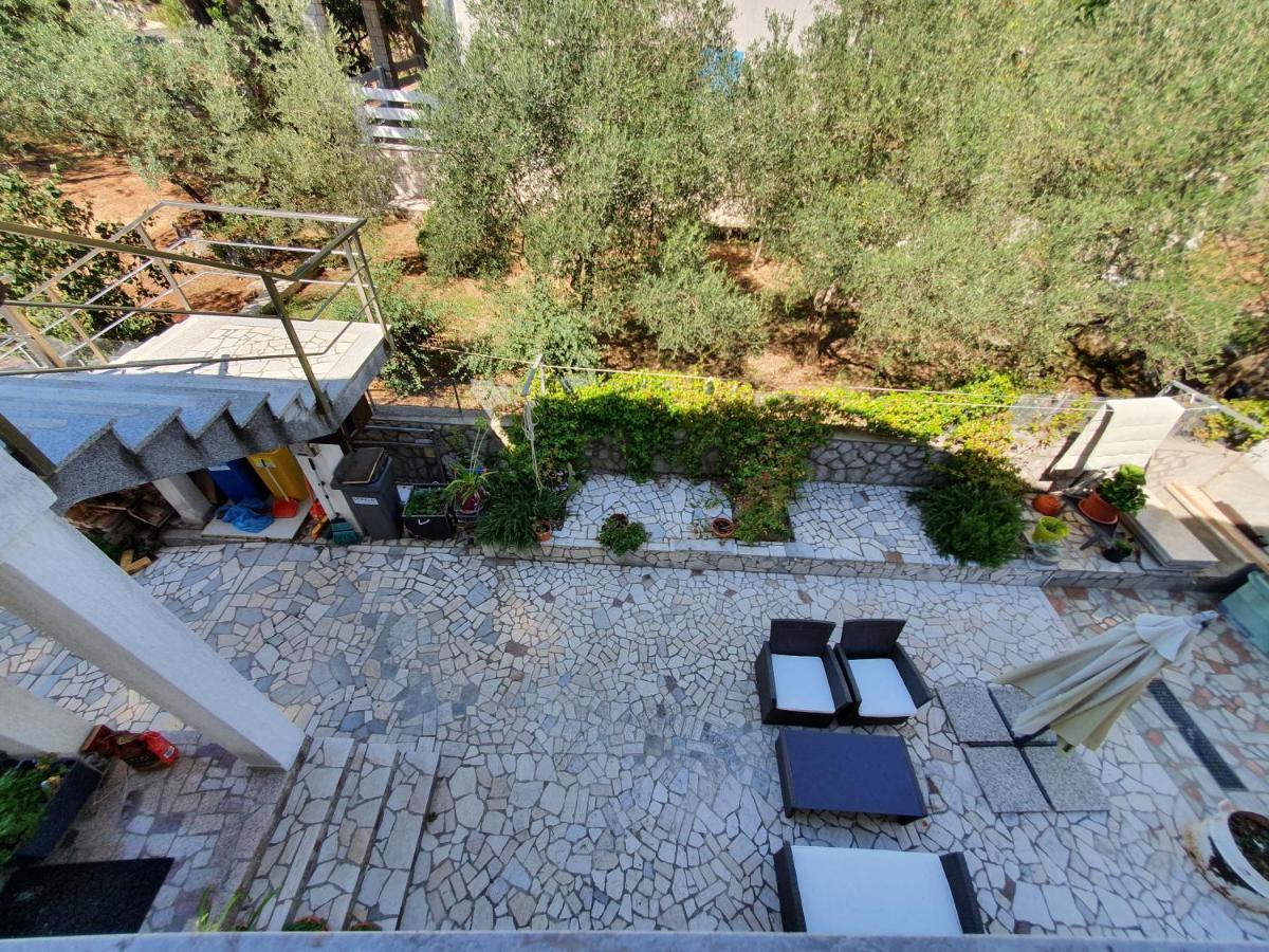 Apartmani Alta Krk Town Buitenkant foto