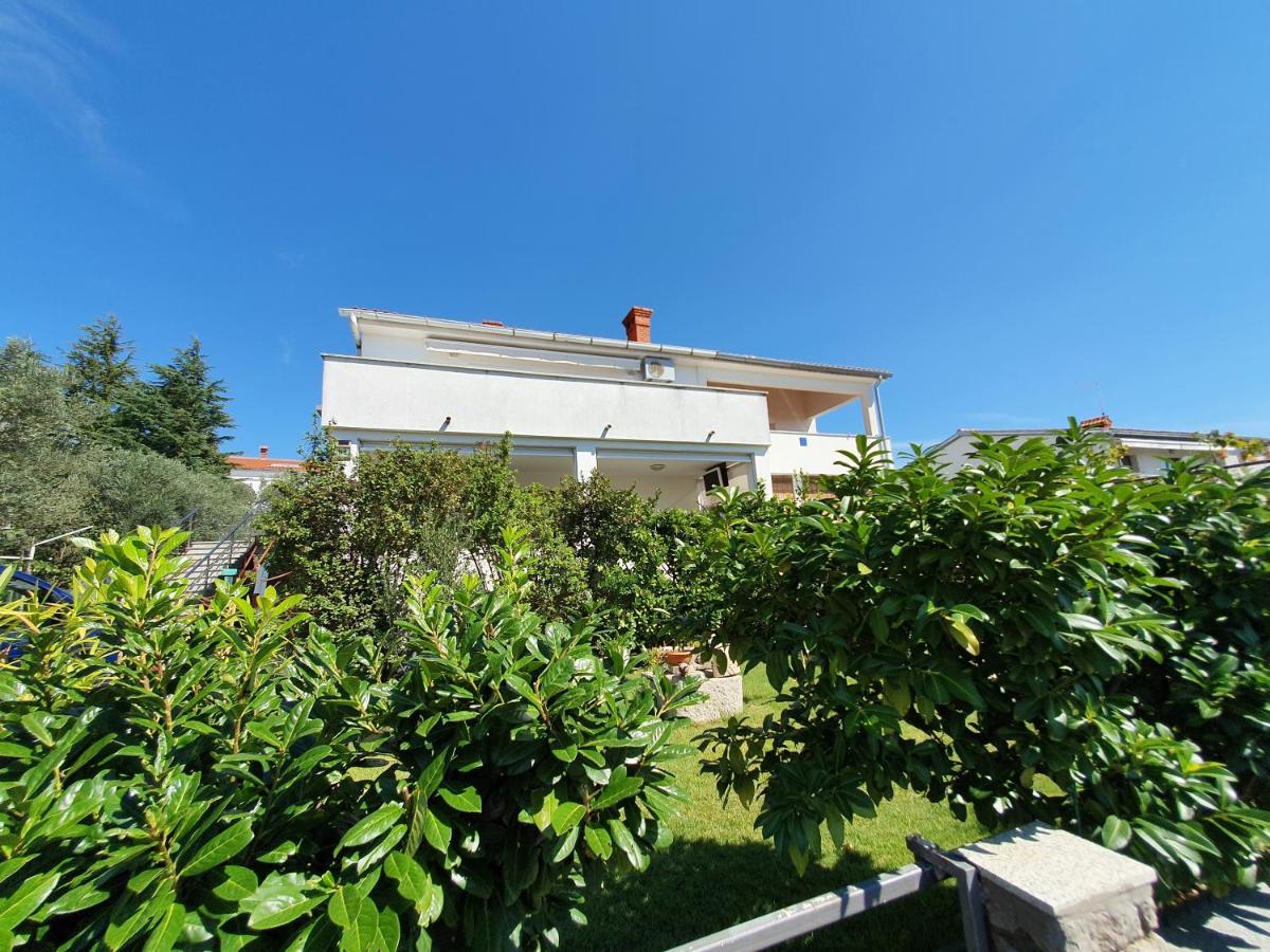 Apartmani Alta Krk Town Buitenkant foto