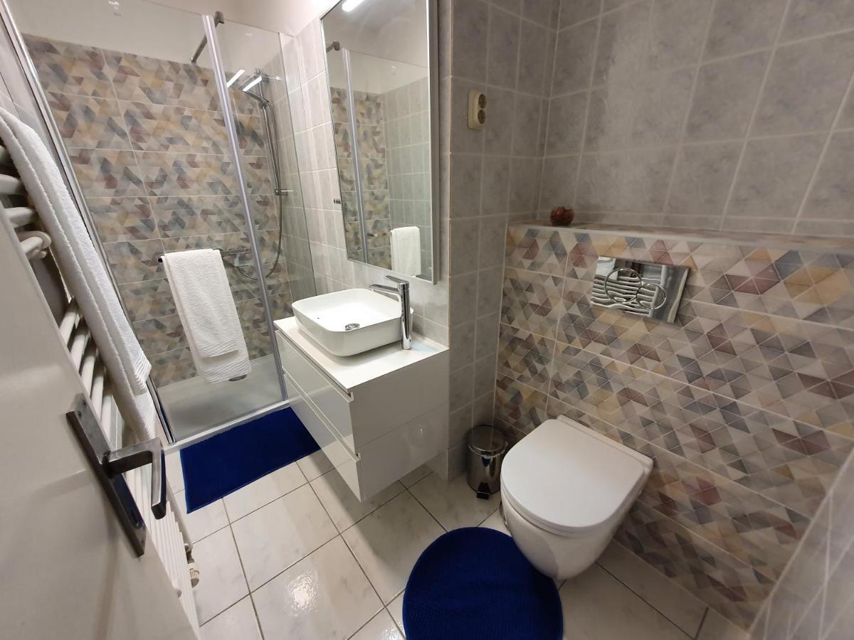 Apartmani Alta Krk Town Buitenkant foto